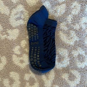 NWOT Pure Barre socks